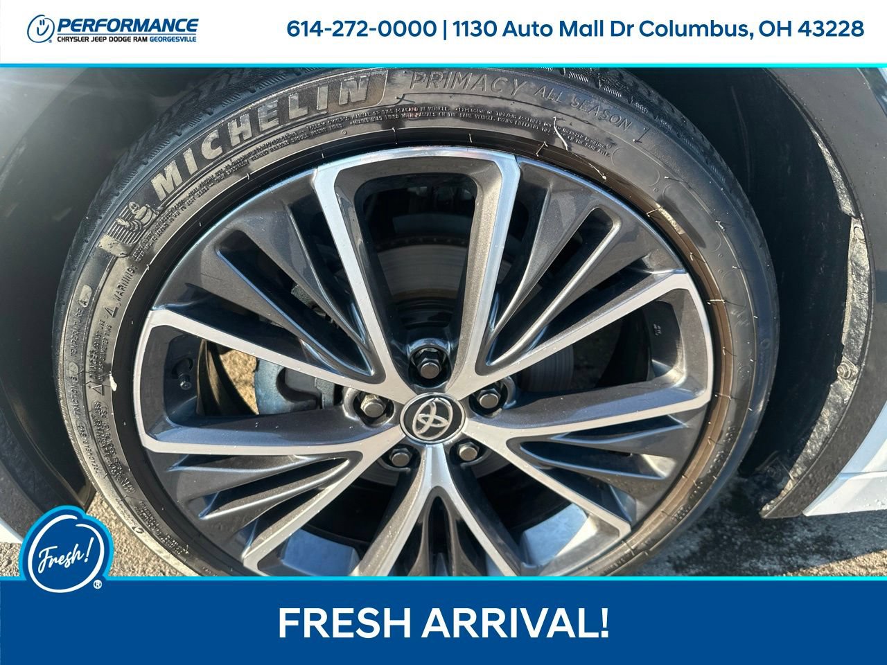 Used 2023 Toyota Prius AWD image 10