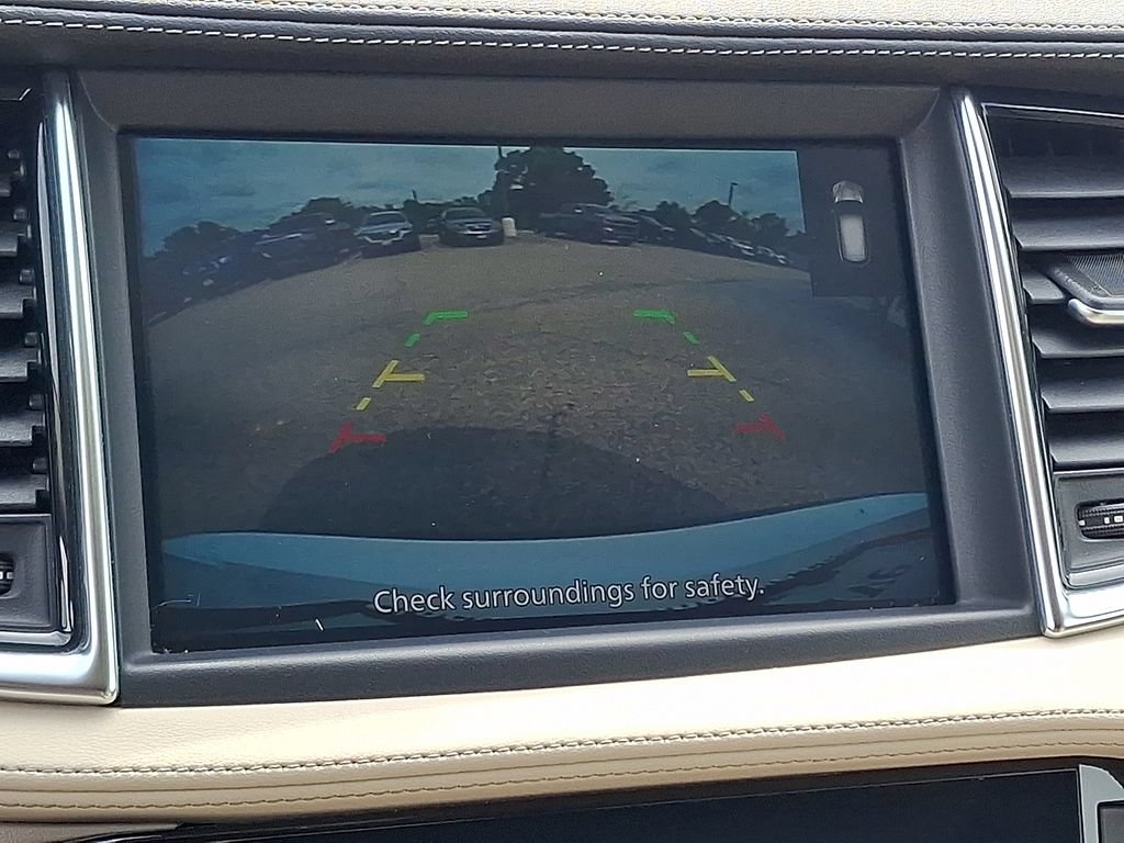 Used 2022 INFINITI QX50 Luxe AWD/4WD image 4