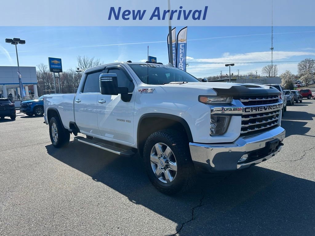 Used 2020 Chevrolet Silverado 3500 LTZ w/ LTZ Plus Package image 2