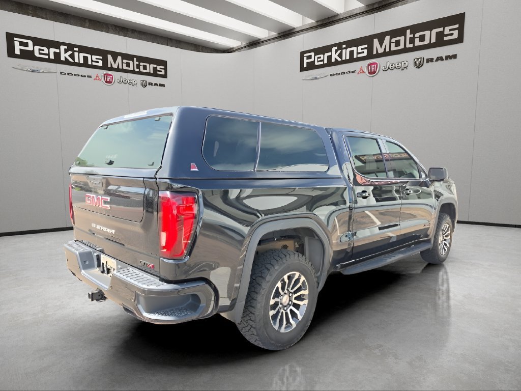 Used 2021 GMC Sierra 1500 AT4 w/ AT4 Premium Package AWD/4WD image 5
