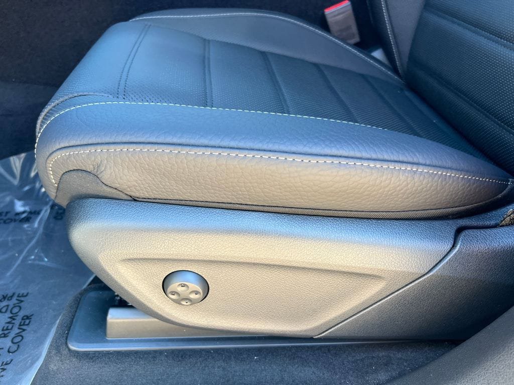 New 2026 Mercedes-Benz GLE 450 4MATIC Coupe image 12