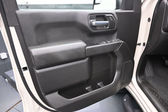 Used 2026 Chevrolet Silverado 1500 Custom Trail Boss AWD/4WD image 18