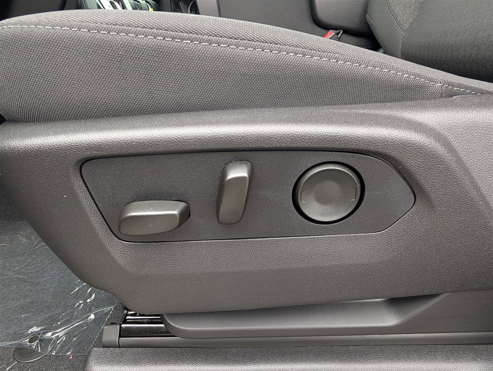 New 2026 Chevrolet Silverado 1500 Custom image 16