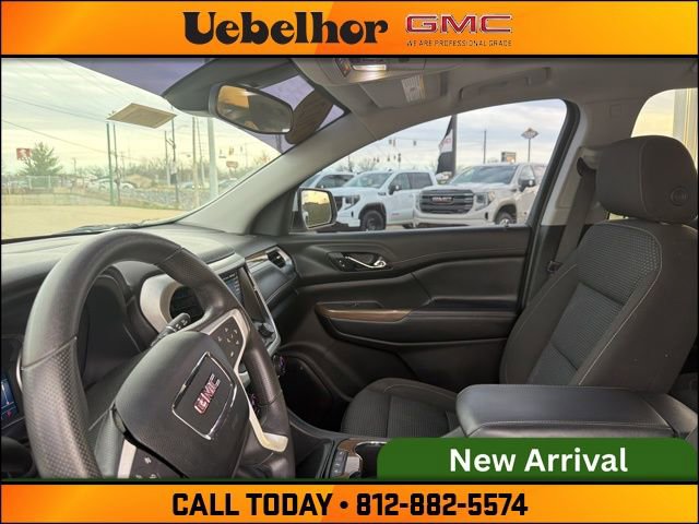 Used 2021 GMC Acadia SLE w/ Driver Convenience Package image 25