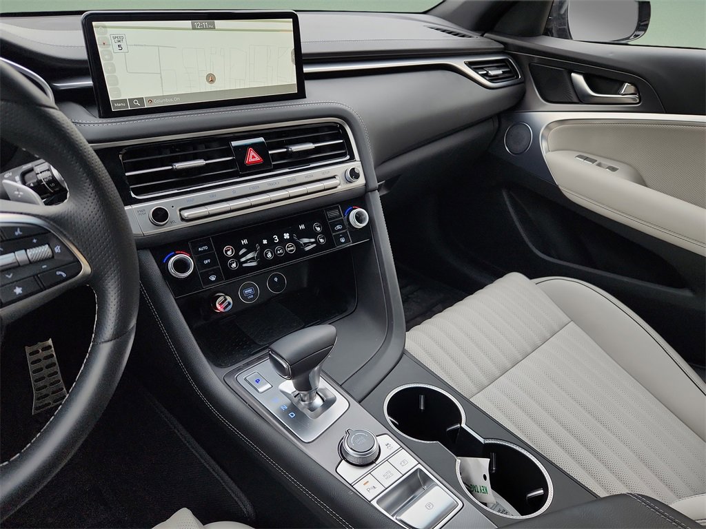 Used 2025 Genesis G70 2.5T w/ Sport Prestige Package image 26