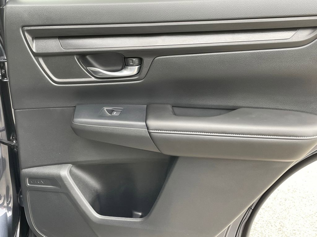 Used 2025 Honda CR-V EX image 16