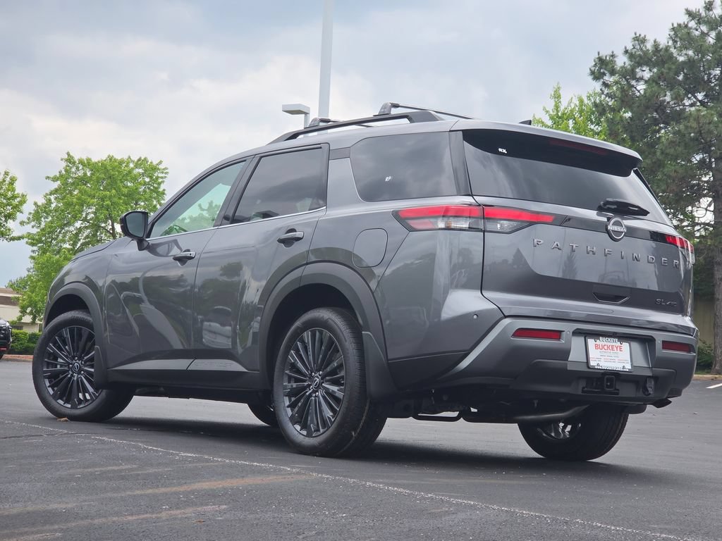 New 2026 Nissan Pathfinder SL w/ SL Premium Package AWD/4WD image 16