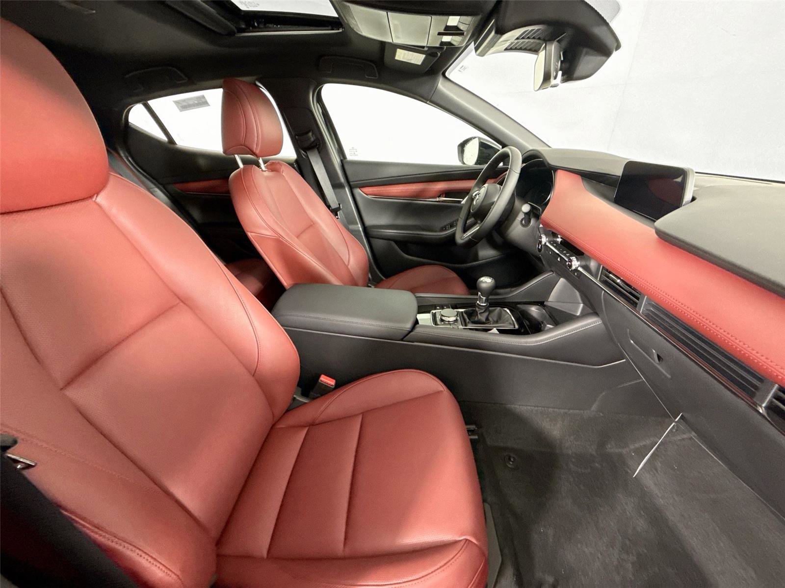 New 2026 MAZDA MAZDA3 2.5 S Hatchback w/ Premium Pkg image 40