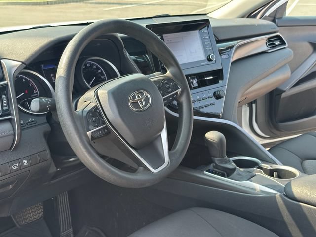 Used 2021 Toyota Camry LE FWD image 26