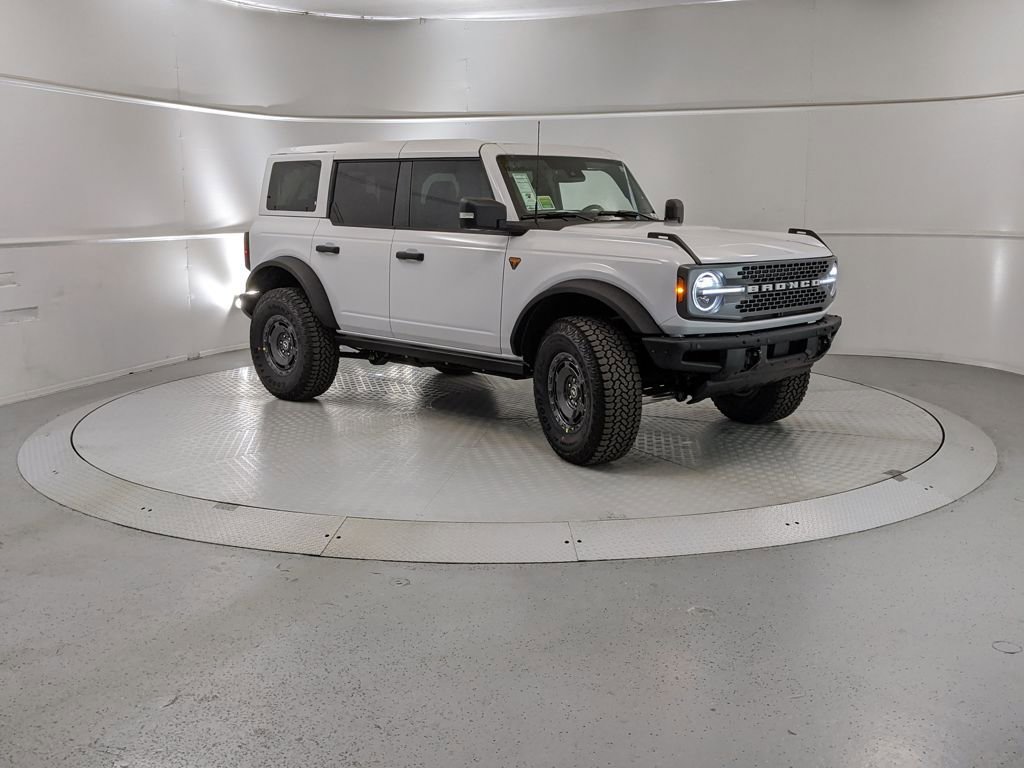 New 2025 Ford Bronco Badlands image 1