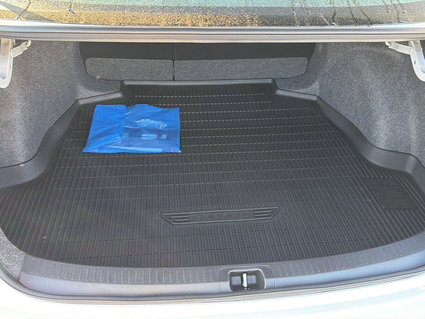 New 2026 Toyota Corolla LE image 30