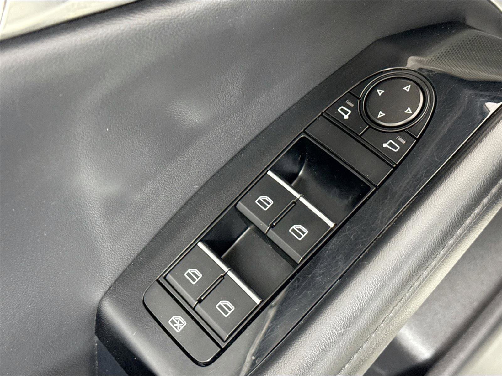 Certified 2024 MAZDA MAZDA3 2.5 Turbo Sedan w/Premium Plus image 28