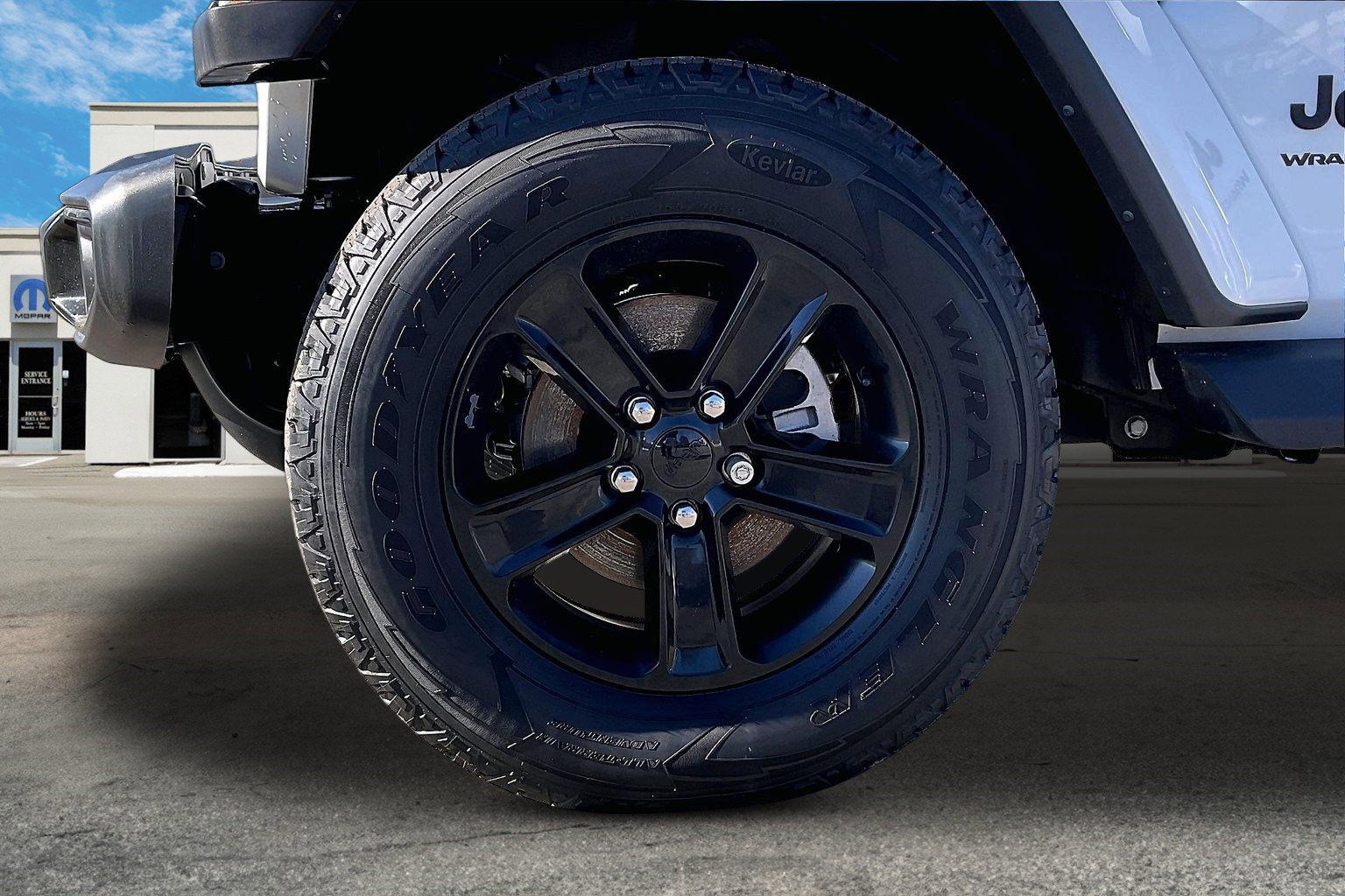 Certified 2023 Jeep Wrangler Unlimited Sahara image 8