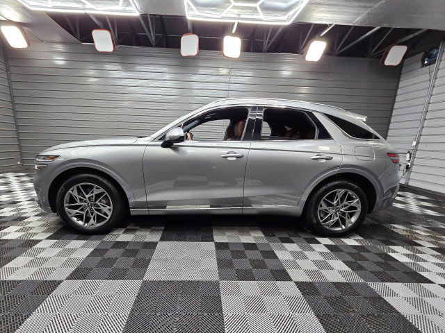Used 2025 Genesis GV70 2.5T w/ Advanced Package AWD/4WD image 9