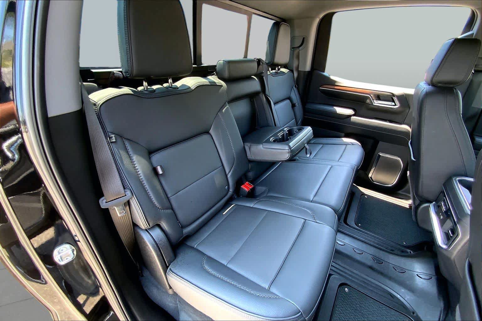 Used 2024 GMC Sierra 1500 Denali w/ Denali Reserve Package AWD/4WD image 20