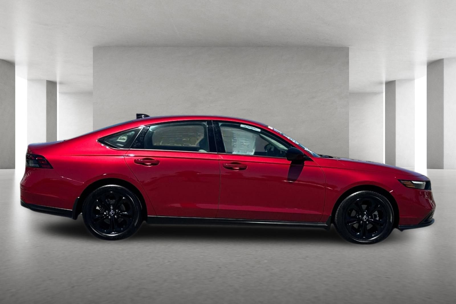 Certified 2025 Honda Accord SE image 3