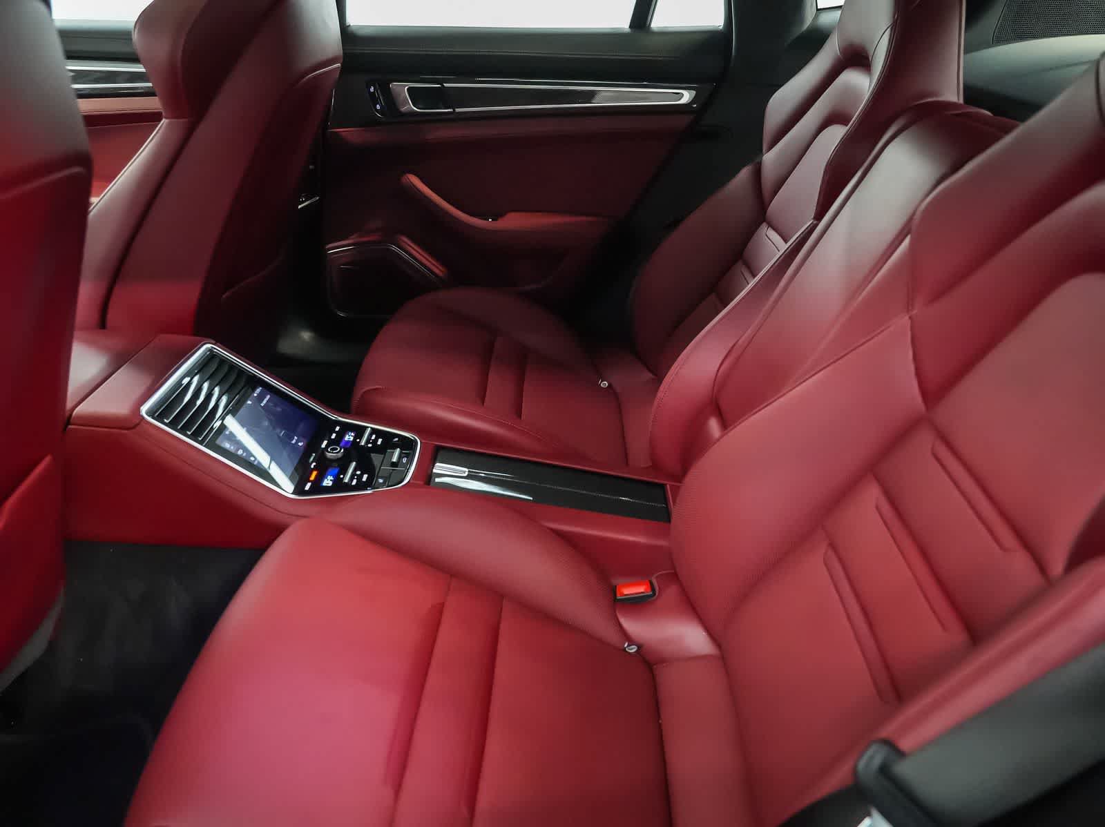 Certified 2020 Porsche Panamera GTS AWD/4WD image 18