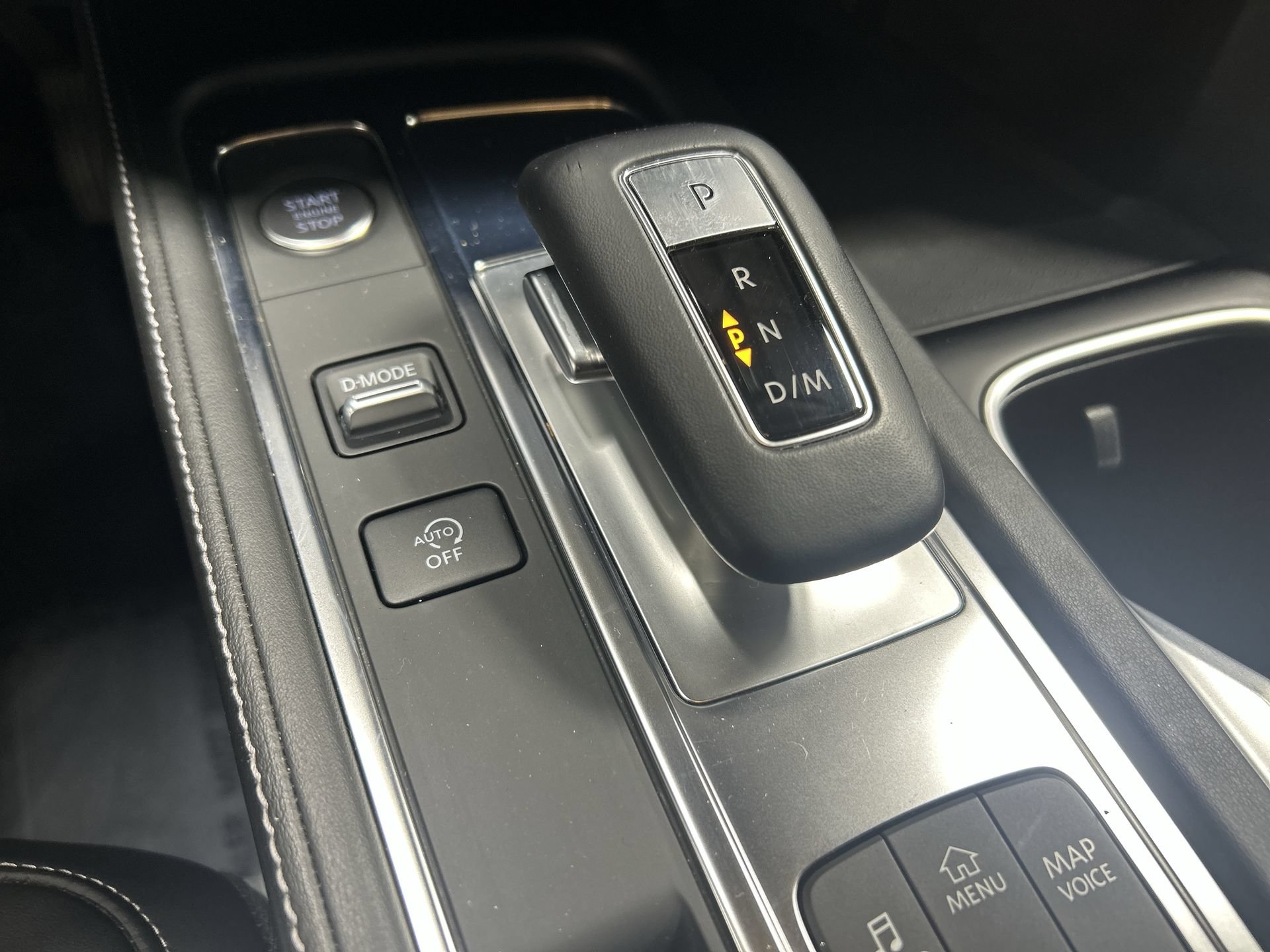 Used 2023 INFINITI QX60 Sensory AWD/4WD image 17