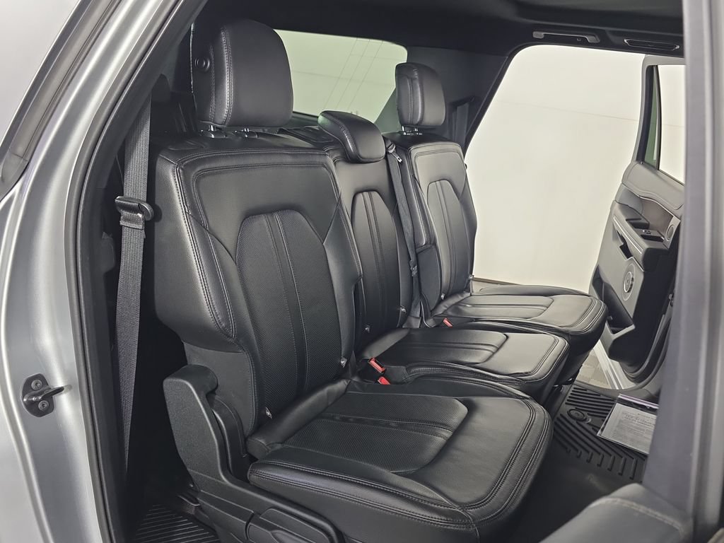 Used 2020 Ford Expedition Max Limited AWD/4WD image 30