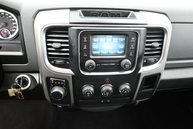 Used 2019 RAM 1500 Classic SLT RWD image 4