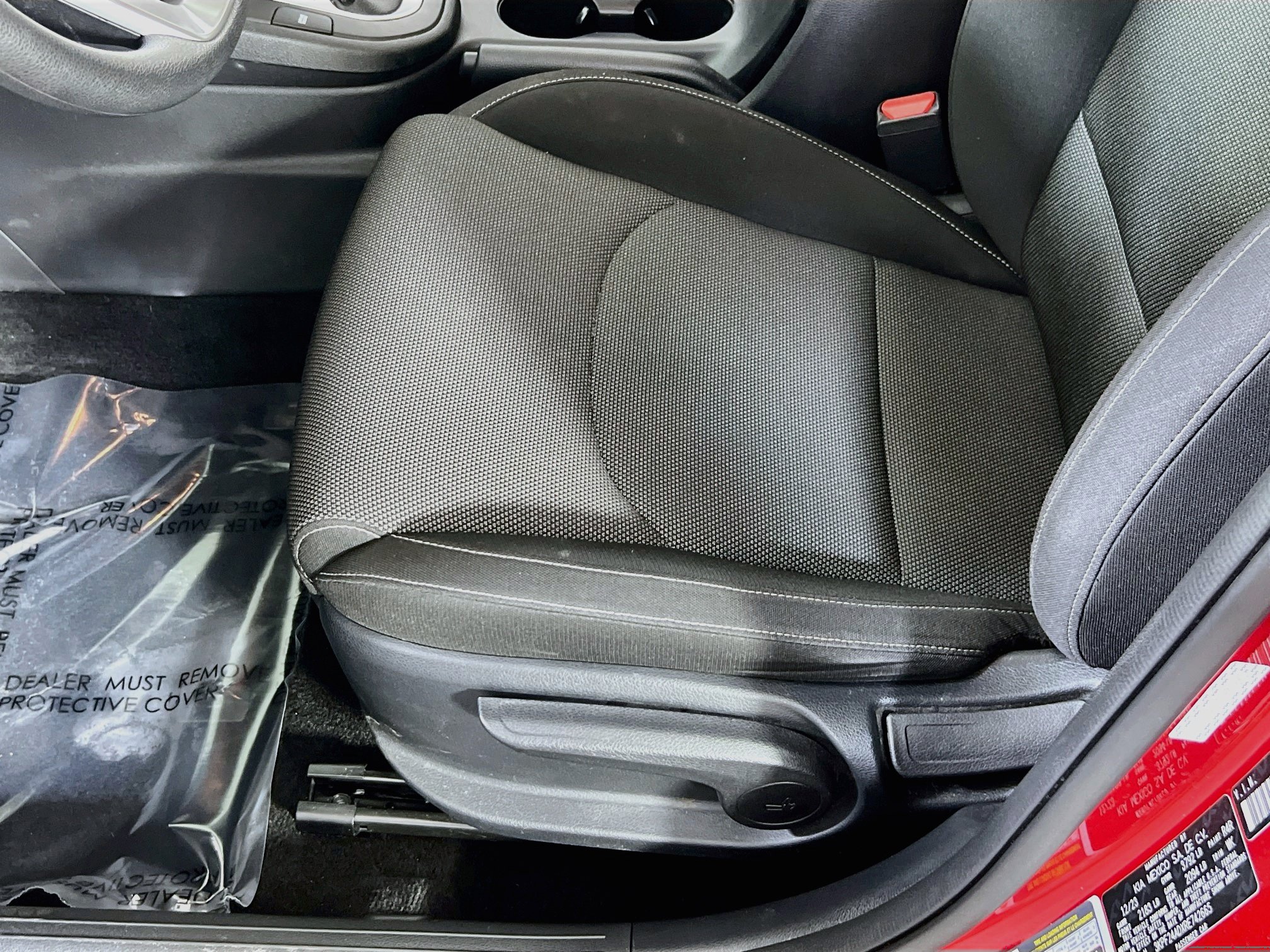 Used 2024 Kia Forte LXS w/ LXS Technology Package FWD image 18