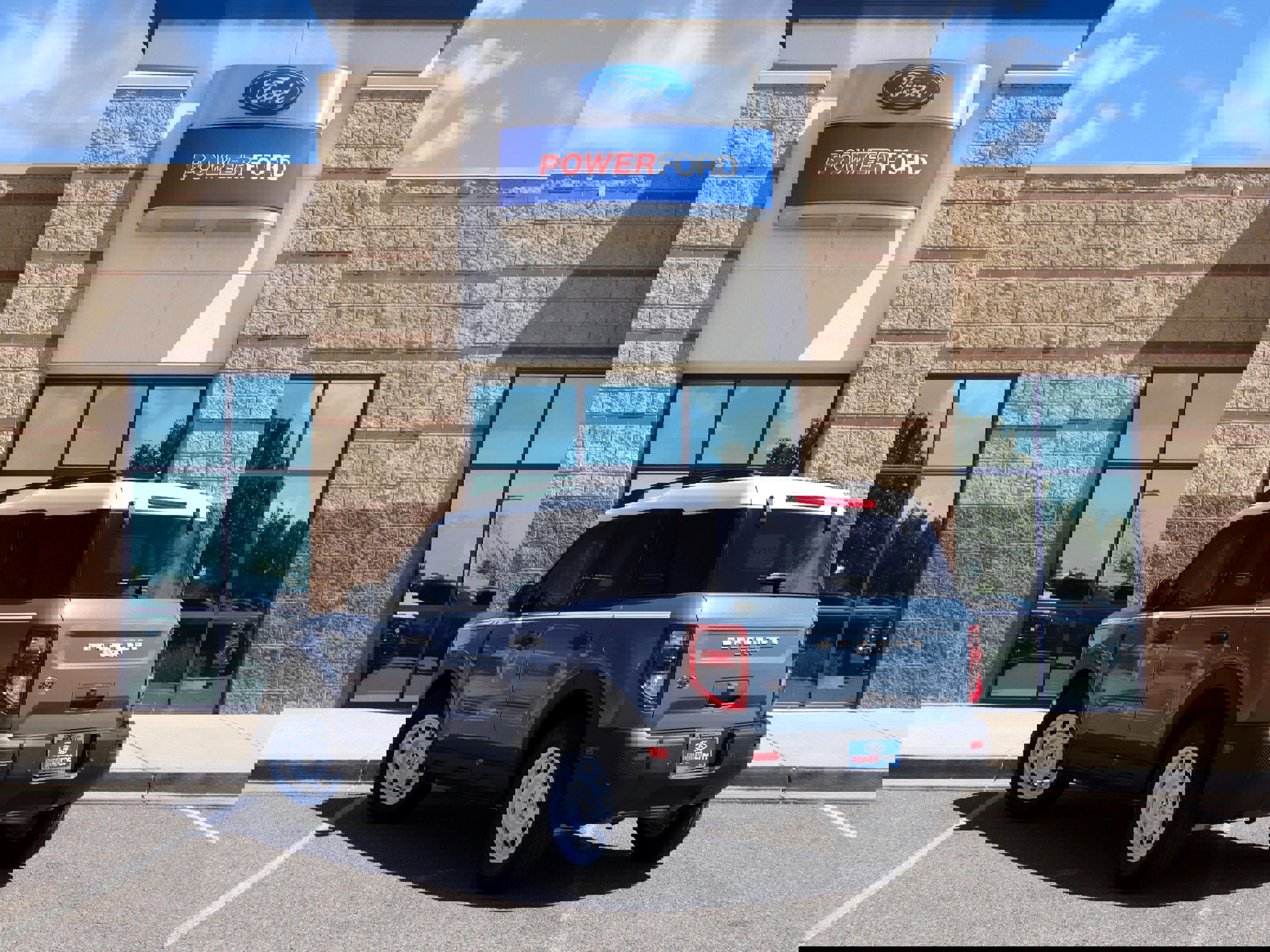 New 2025 Ford Bronco Sport Heritage w/ Convenience Package image 8