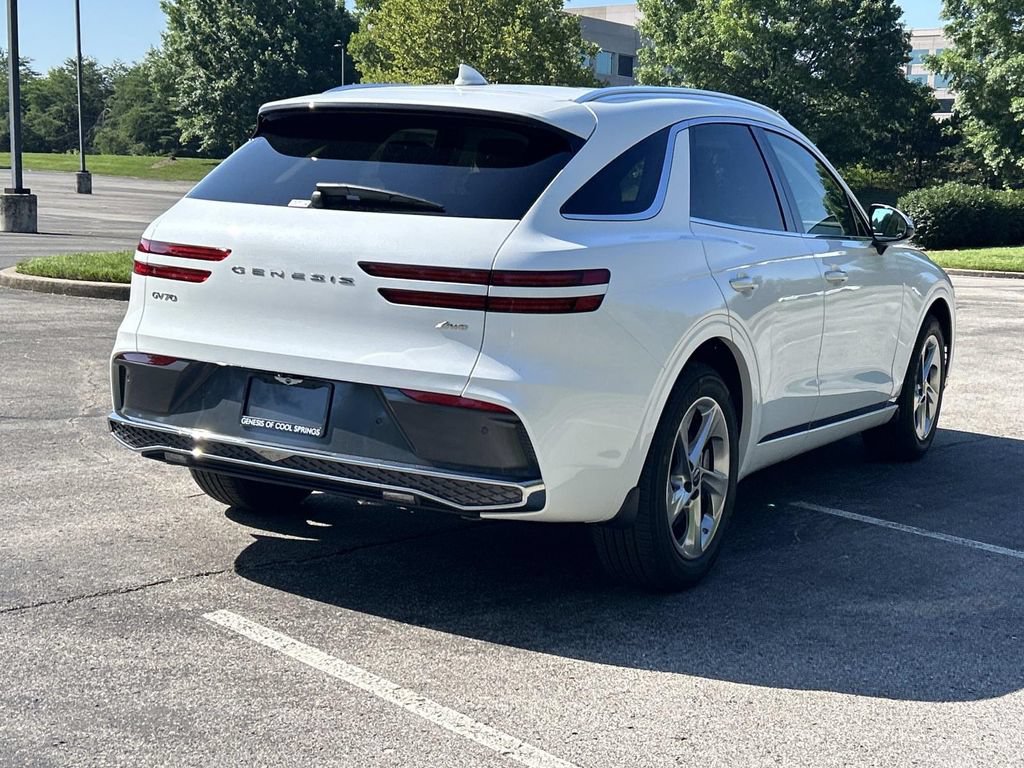 New 2026 Genesis GV70 2.5T Select AWD/4WD image 7