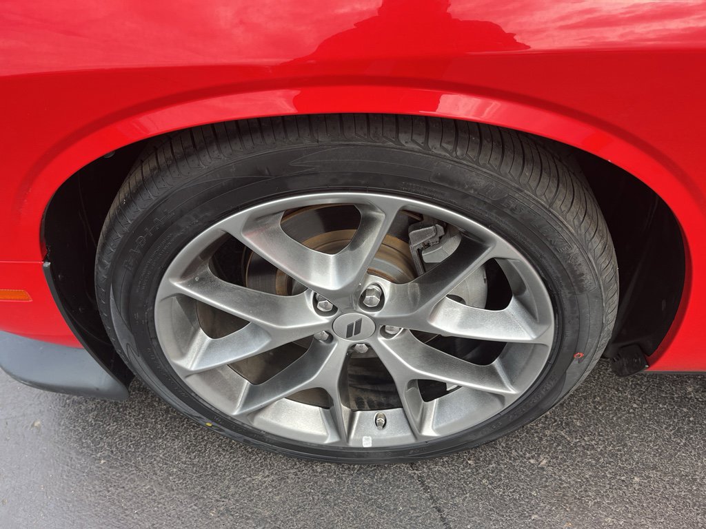 Used 2022 Dodge Challenger GT RWD image 34