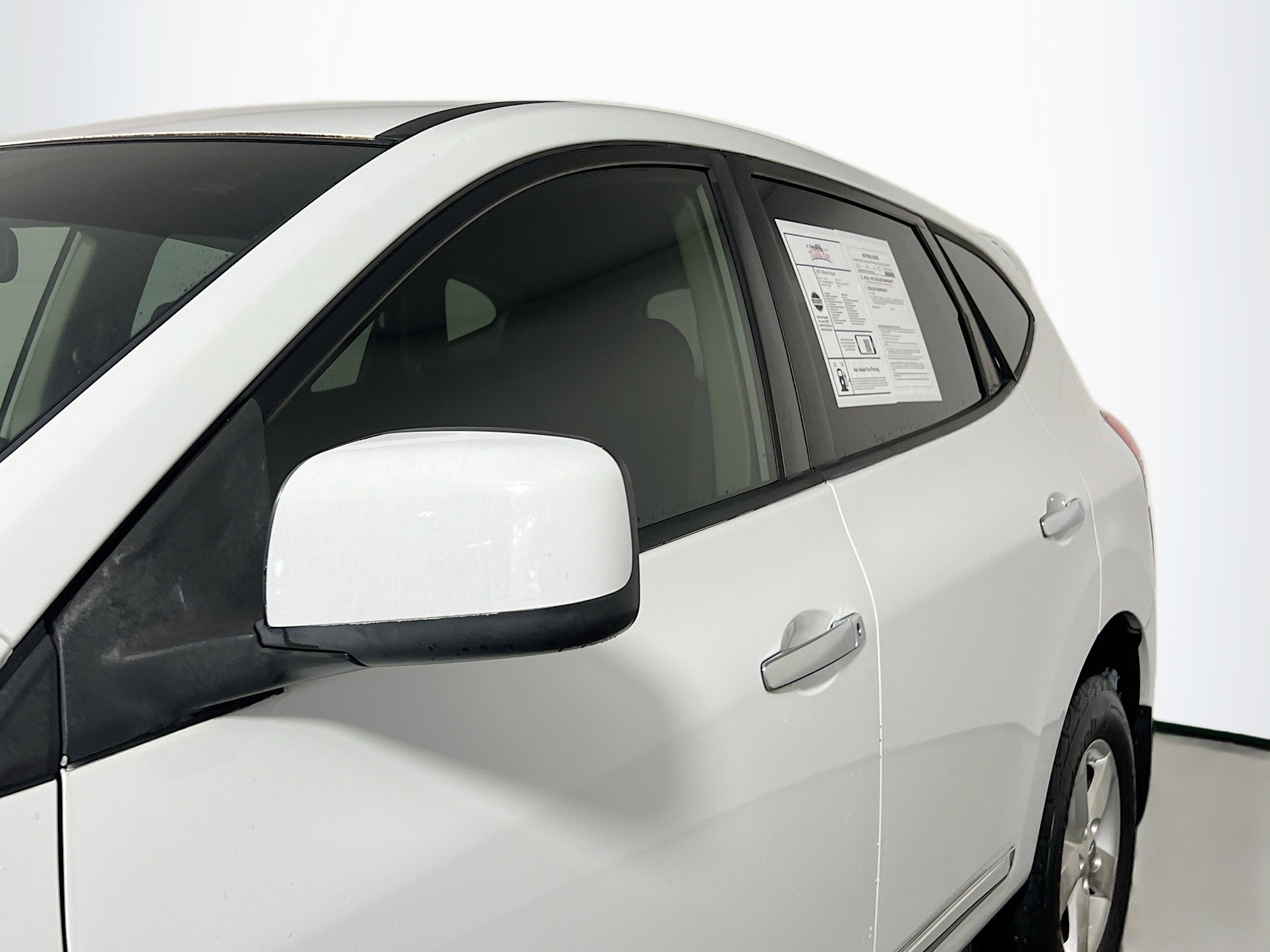 Used 2013 Nissan Rogue S w/ Special Edition Pkg FWD image 13