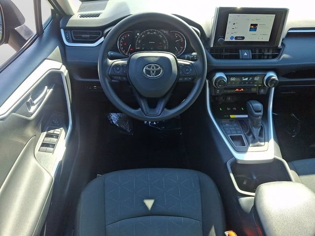 Used 2025 Toyota RAV4 XLE AWD/4WD image 13