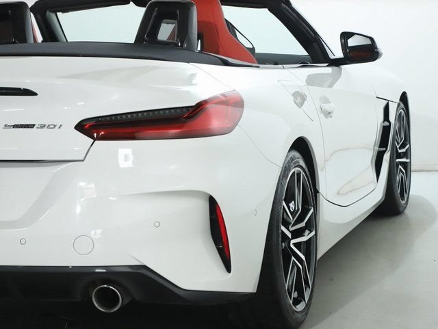 Certified 2023 BMW Z4 sDrive30i w/ Premium Package RWD image 45