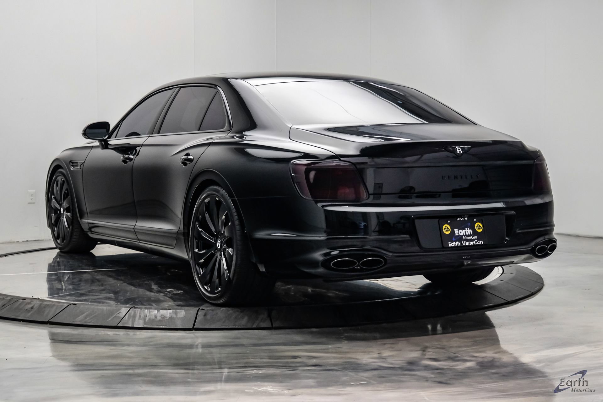 Used 2022 Bentley Flying Spur V8 AWD/4WD image 11
