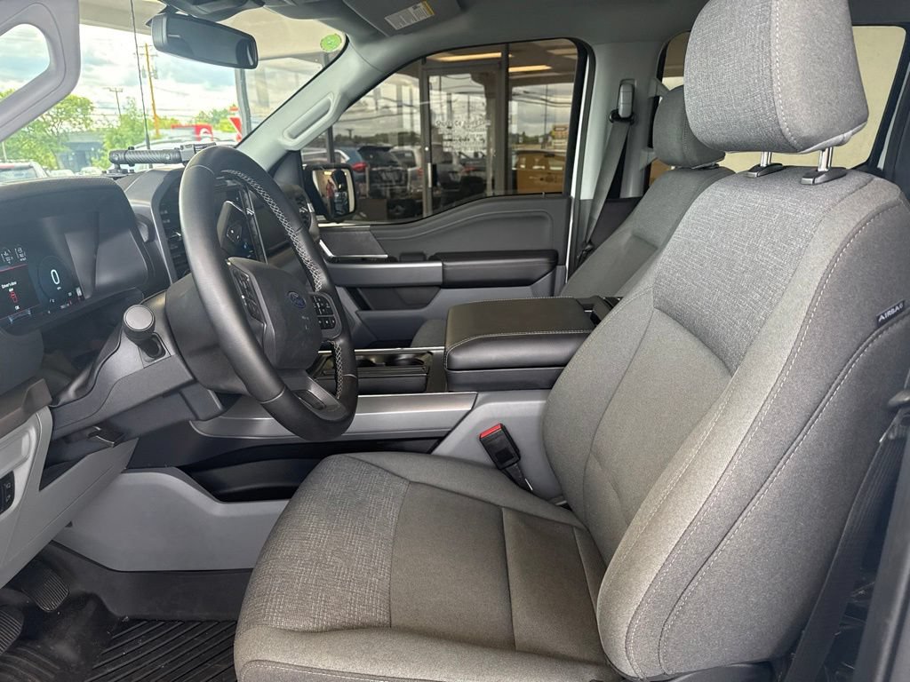 Used 2025 Ford F150 XLT w/ Equipment Group 302A MID AWD/4WD image 10