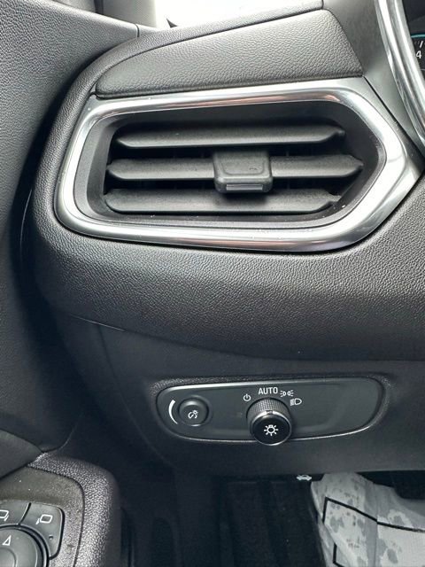 Certified 2024 Chevrolet Equinox LT w/ LPO, Floor Liner Package image 48