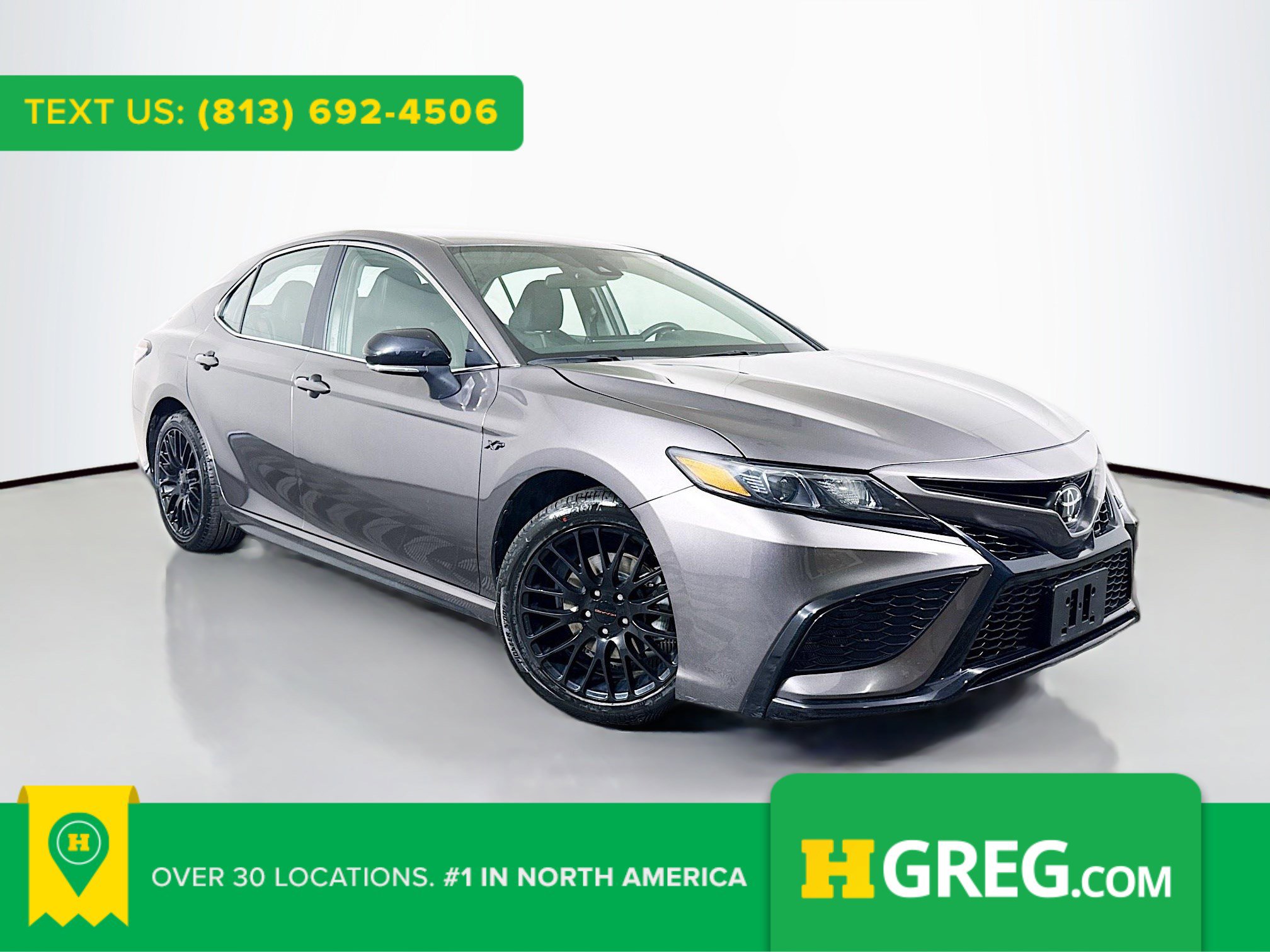 Used 2024 Toyota Camry SE image 1