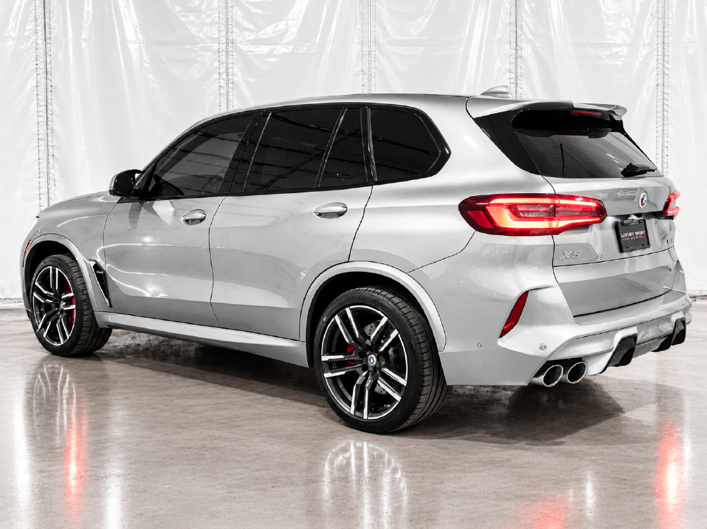 Used 2023 BMW X5 M w/ Executive Package AWD/4WD image 3