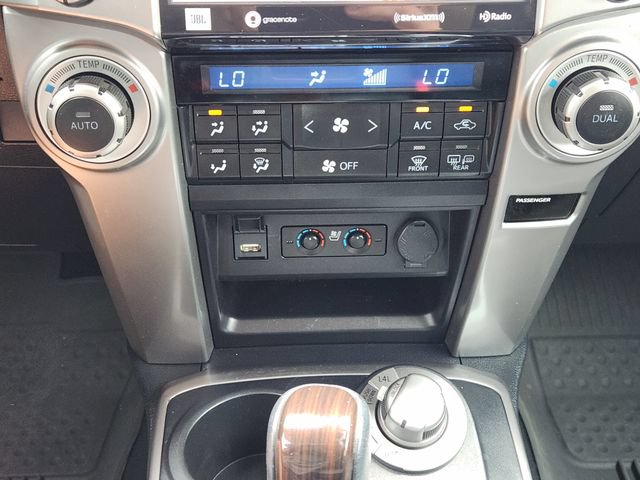 Used 2022 Toyota 4Runner Limited AWD/4WD image 21