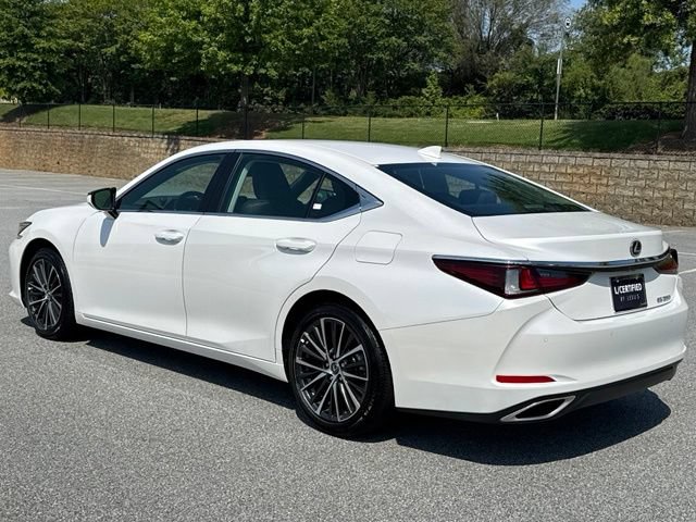 Used 2025 Lexus ES 350 w/ Premium Package FWD image 7