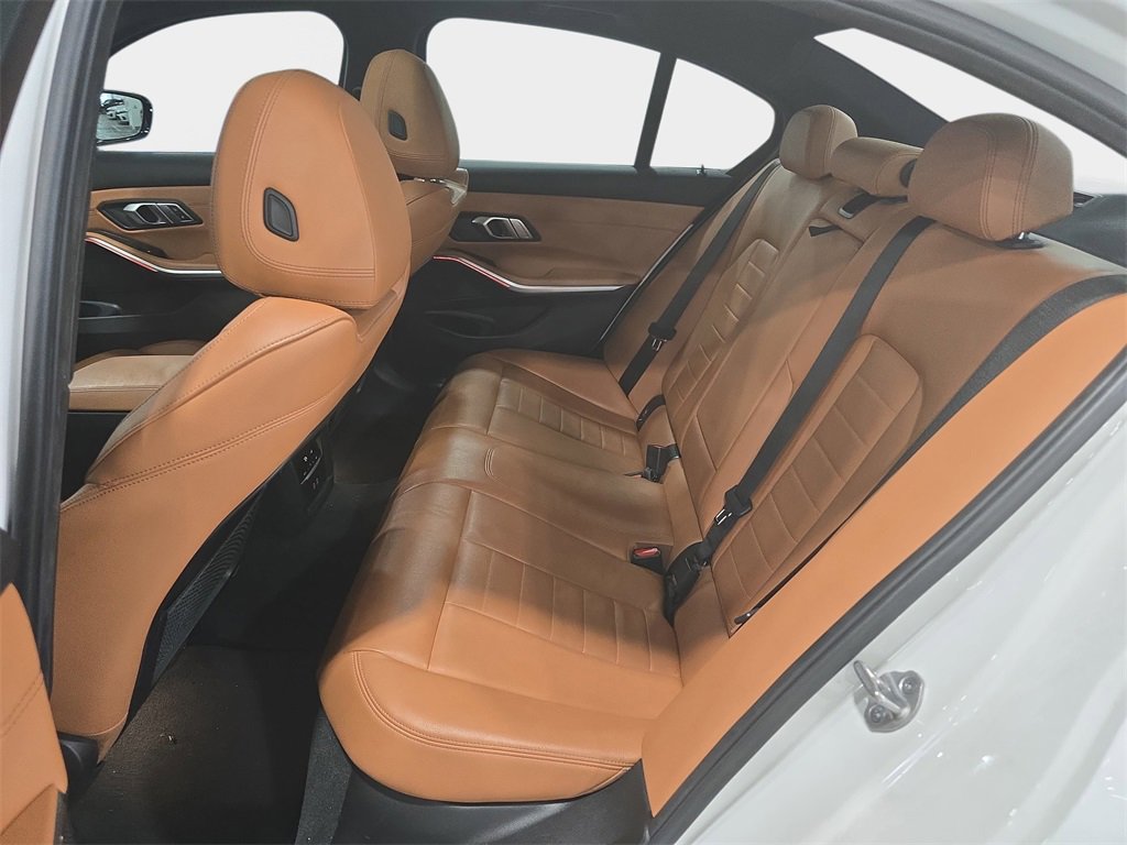 Used 2021 BMW 330i Sedan w/ Premium Package image 12