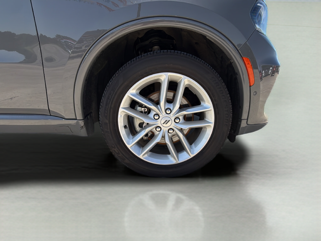 Certified 2025 Dodge Durango GT AWD/4WD image 9