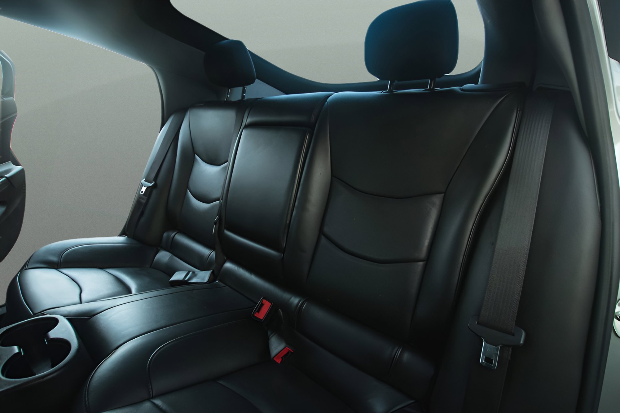 Used 2016 Chevrolet Volt Premier w/ Driver Confidence Package image 11