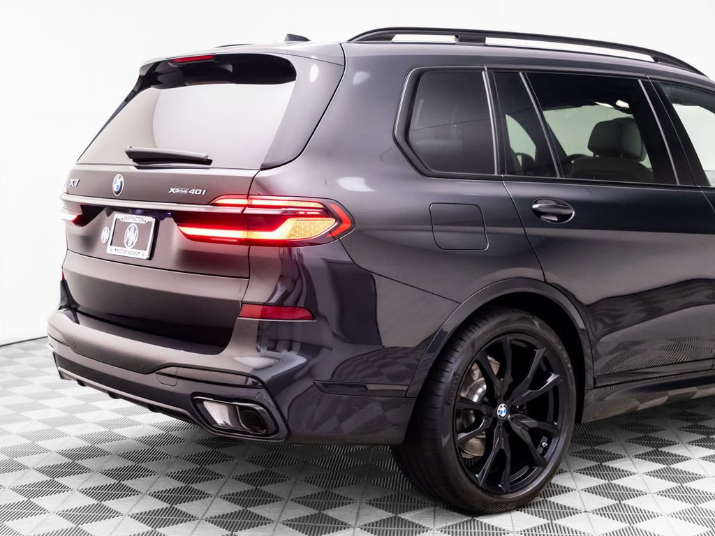 Used 2024 BMW X7 xDrive40i w/ Executive Package AWD/4WD image 36