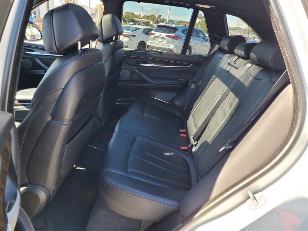 Used 2018 BMW X5 xDrive35d w/ M Sport Package image 6