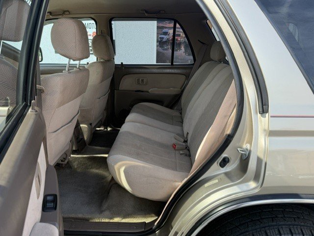 Used 2001 Toyota 4Runner SR5 AWD/4WD image 15