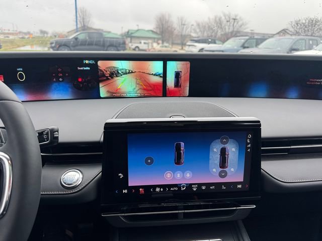 New 2026 Lincoln Nautilus Reserve w/ Jet Appearance Package AWD/4WD image 29