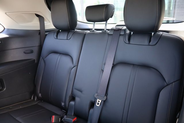 Used 2024 MAZDA CX-90 Plug-In Hybrid w/ Premium Pkg image 15