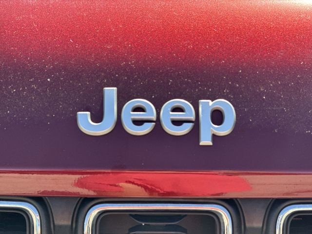 Used 2024 Jeep Grand Cherokee L Laredo w/ Trailer Tow Package RWD image 31
