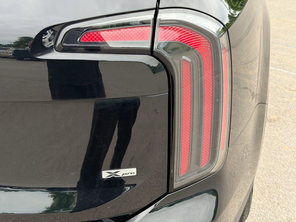 Used 2023 Kia Telluride SX Prestige X-Pro AWD/4WD image 11