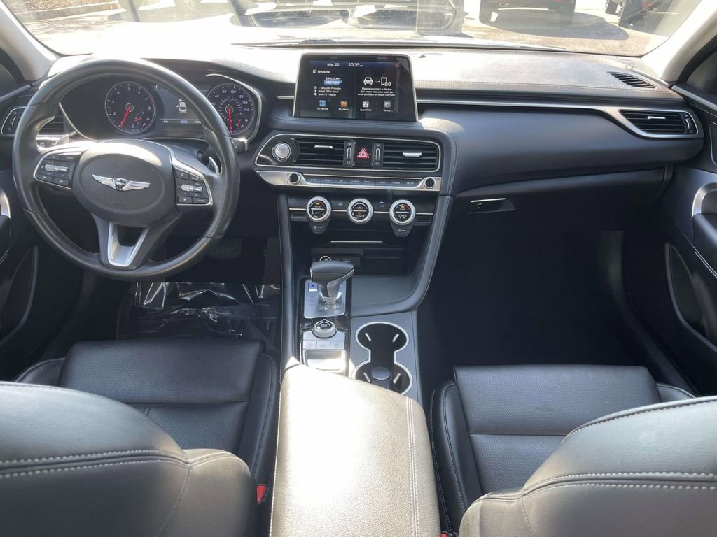 Used 2020 Genesis G70 2.0T RWD image 12