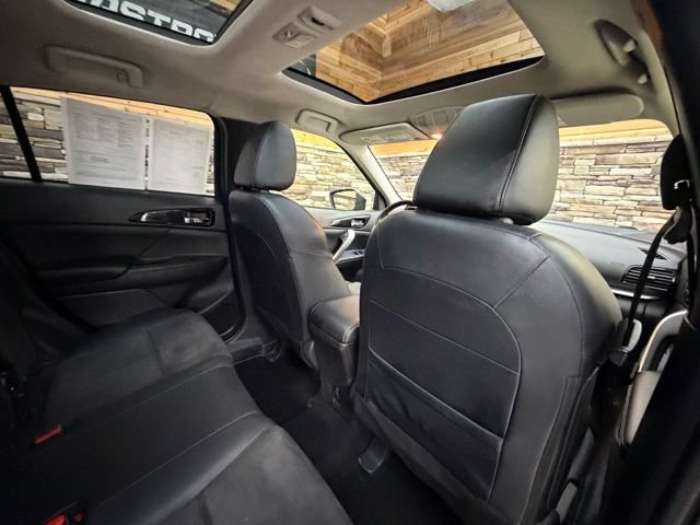 Used 2022 Mitsubishi Eclipse Cross SEL AWD/4WD image 33